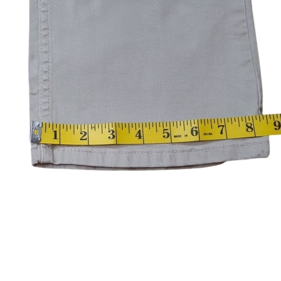Levi Strauss Signature Low Rise Bootcut WFL423 Khaki Size Misses 8 Long - Picture 12 of 16